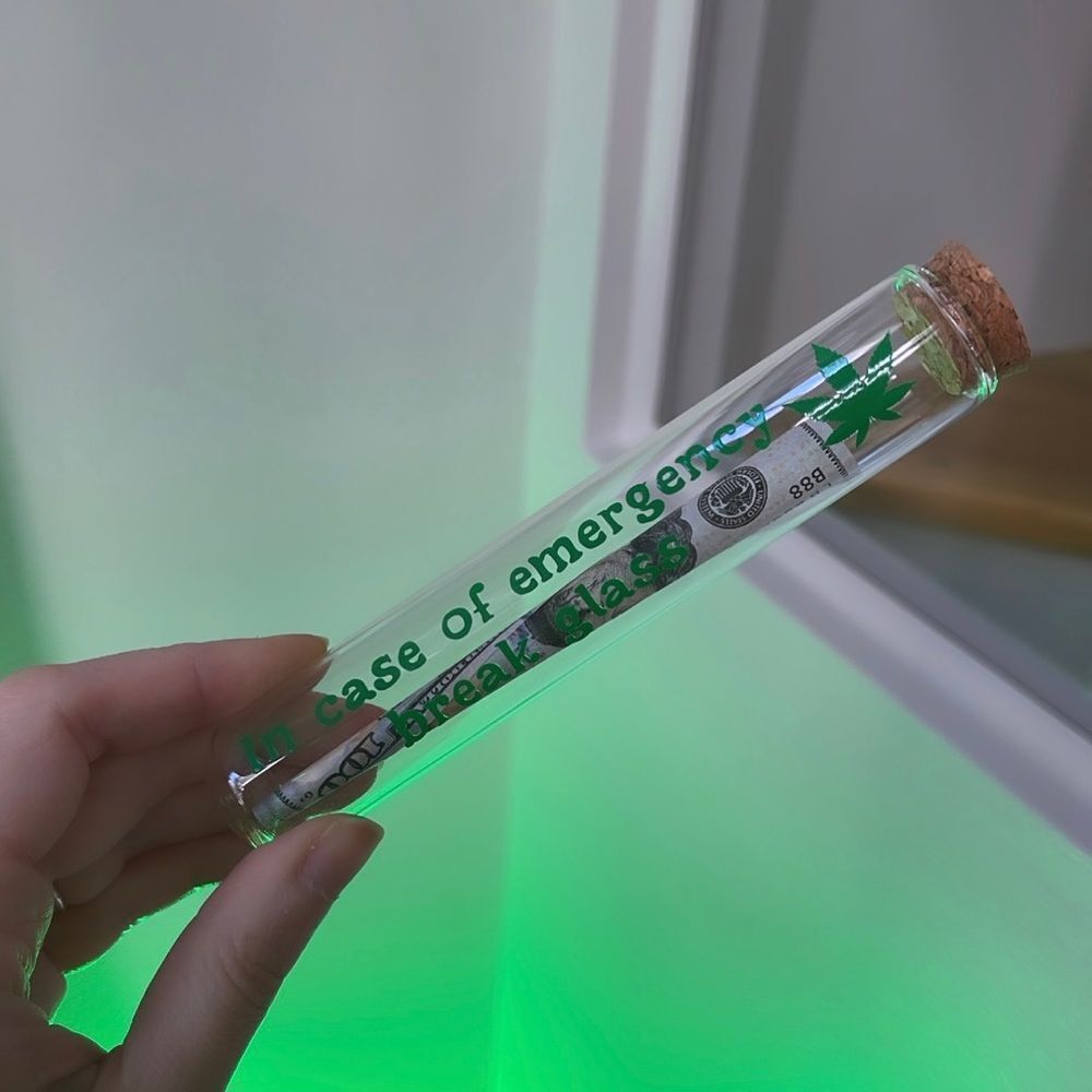 NWT Wool + Pepper Co. IN CASE OF EMERGENCY Glass Test Tube - with free gift